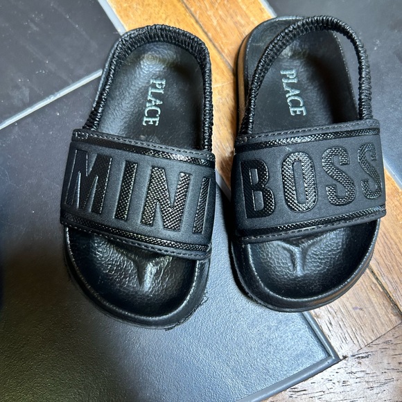 All Nike, Ugg’s ,Sperrys, She’ll top adidas & Sandals Lot all size 7-&-8 - Picture 6 of 16